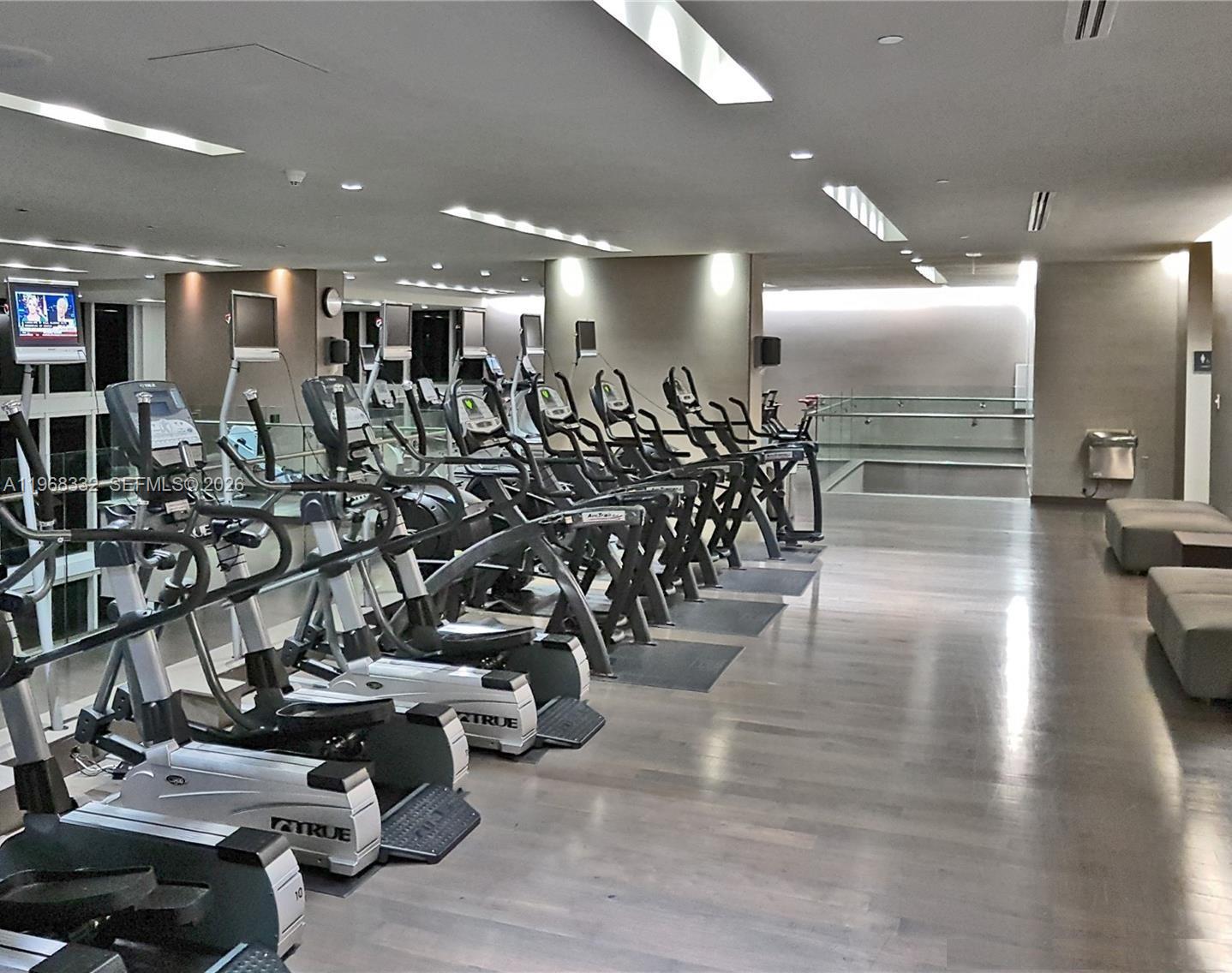 2907 1 / 1 871 sq. ft. $ 2026-02-19 0 foto