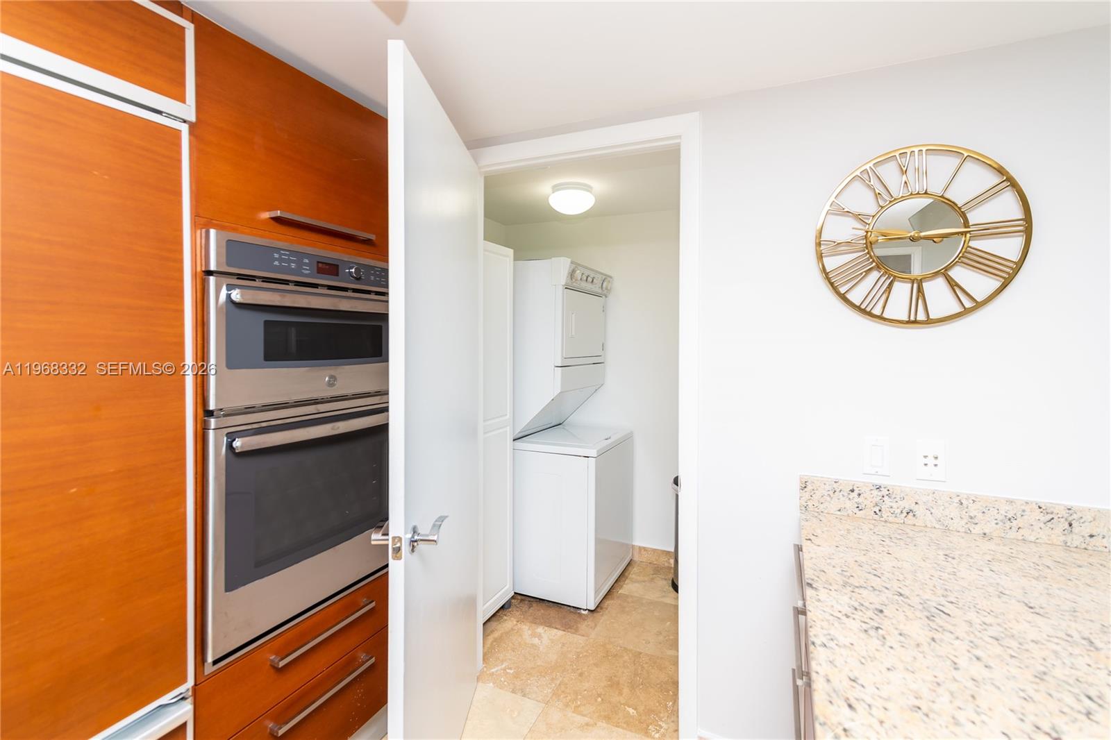 2907 1 / 1 871 sq. ft. $ 2026-02-19 0 foto