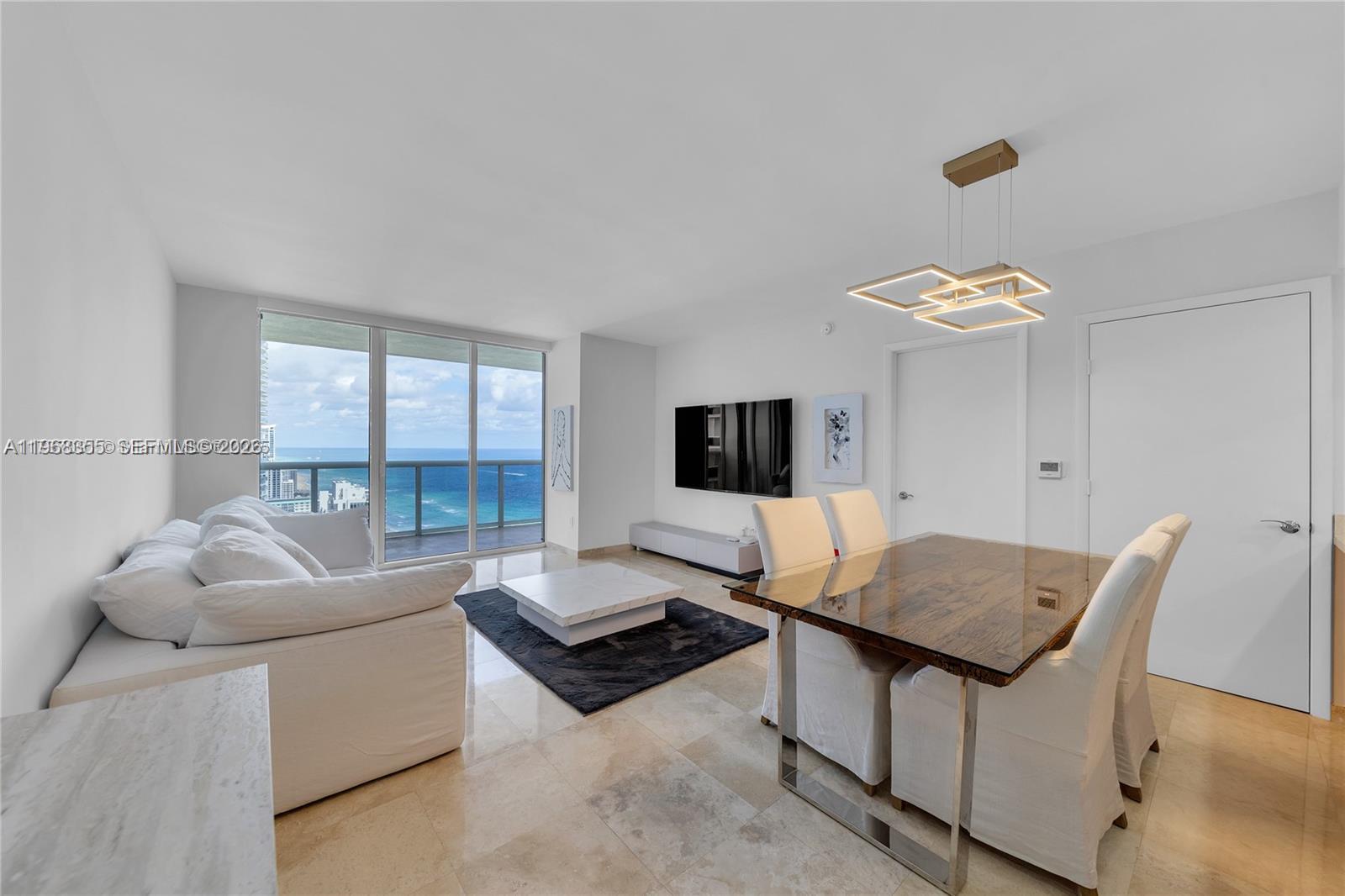 3510 2 / 2 1337 sq. ft. $ 2026-05-27 0 foto