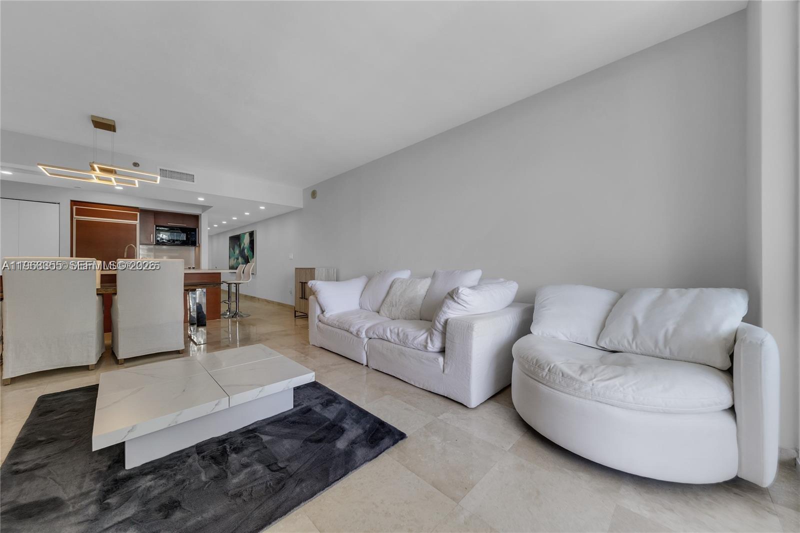3510 2 / 2 1337 sq. ft. $ 2026-05-27 0 foto