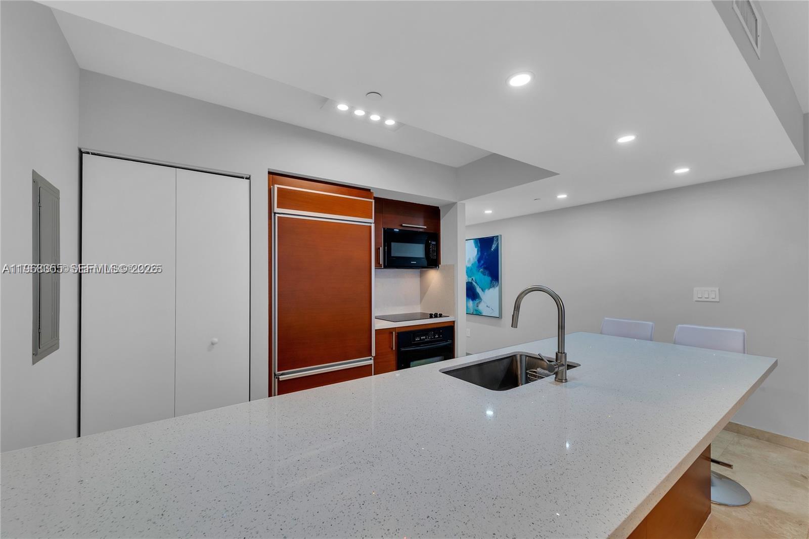 3510 2 / 2 1337 sq. ft. $ 2026-05-27 0 foto