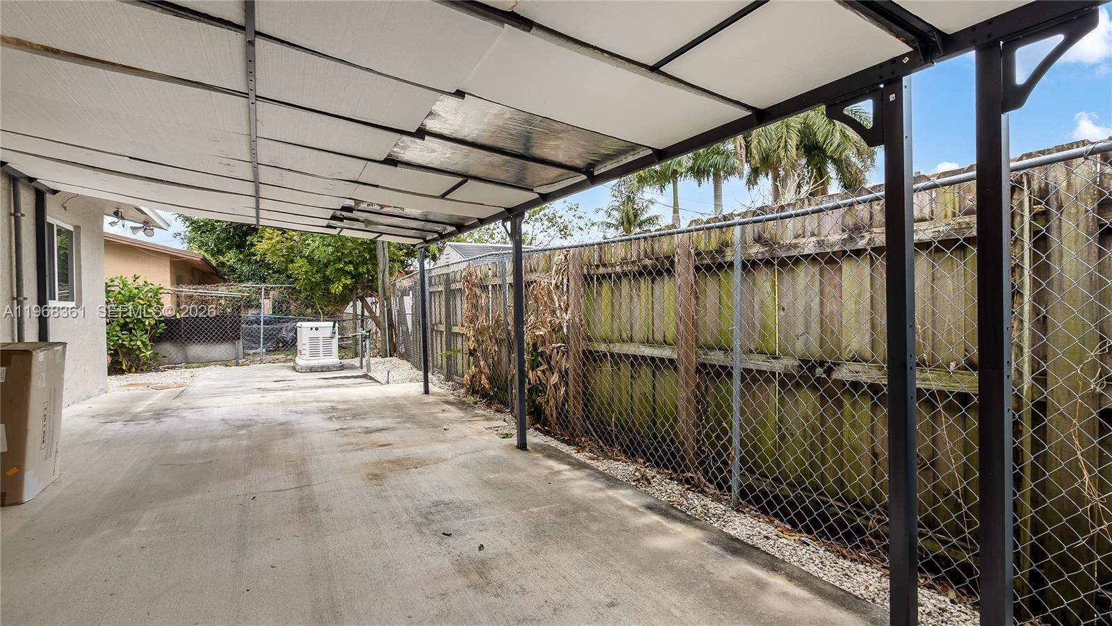   /   кв.футов $ 2026-02-19 0 Фото