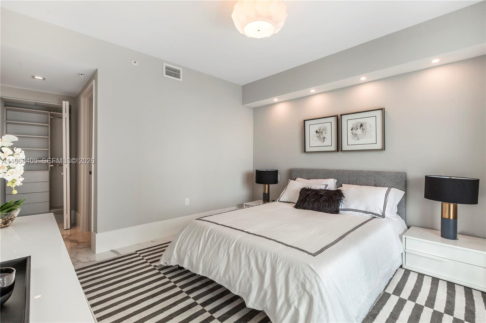 See details 4-806 2 / 3 1524 sq. ft. $ 2026-02-19 0 Photo