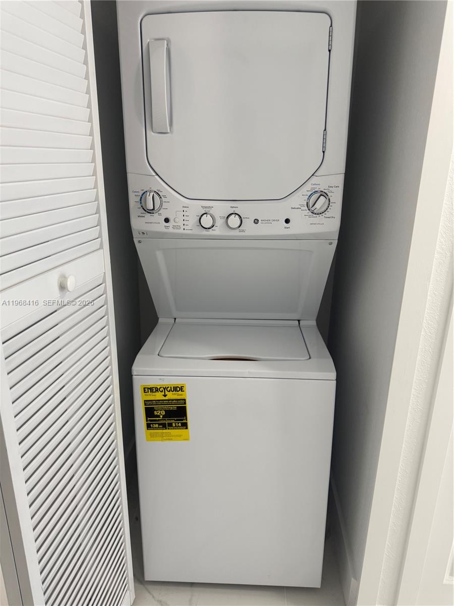   /  2160 sq. ft. $ 2026-02-19 0 foto