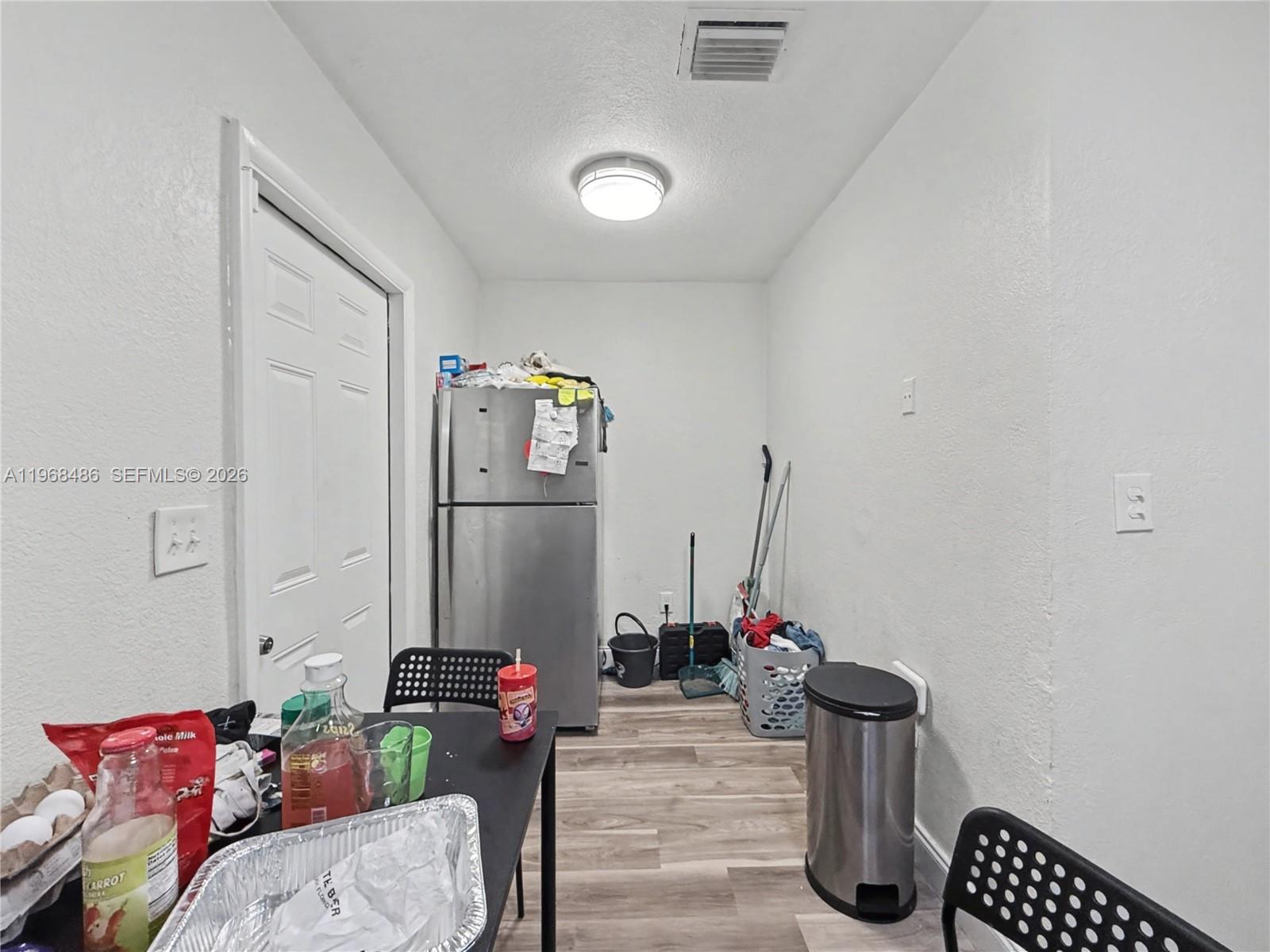   /  1278 sq. ft. $ 2026-02-19 0 foto