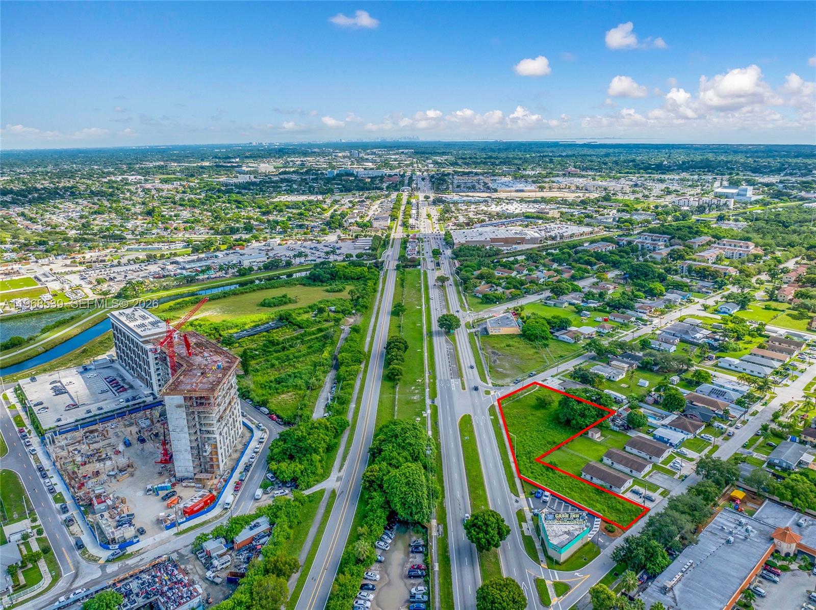   /   кв.футов $ 2026-02-19 0 Фото