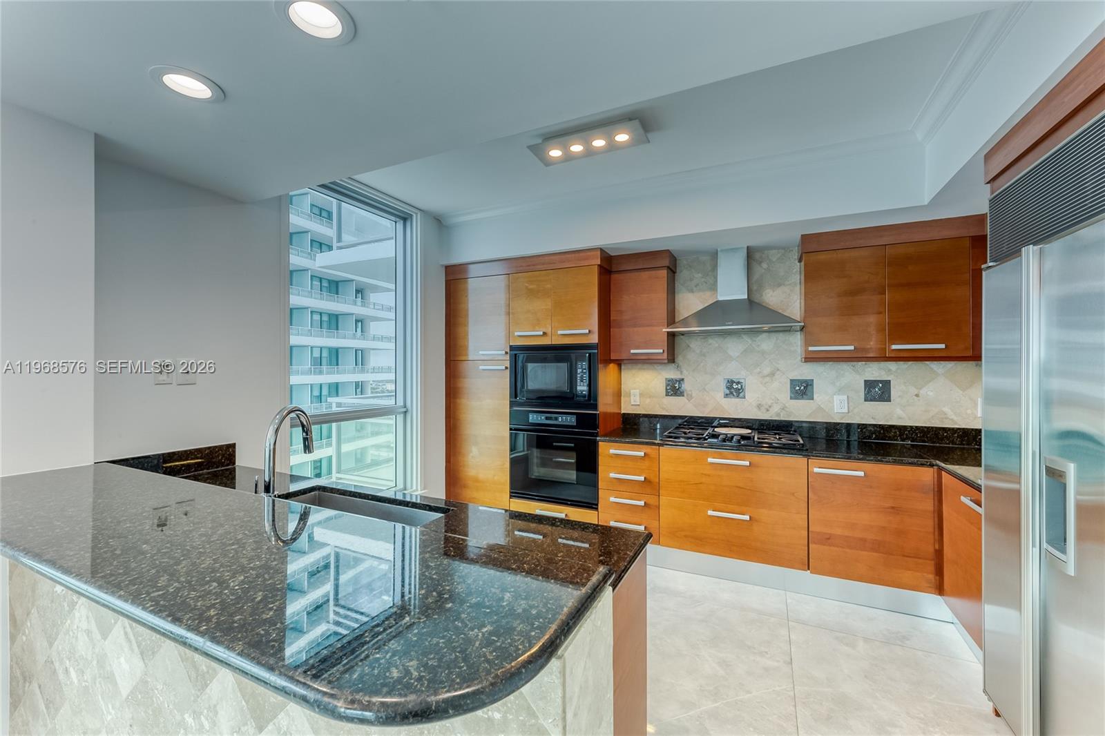 Photo of 3535 OCEAN DR #2203, Hollywood, Florida, 33019 -