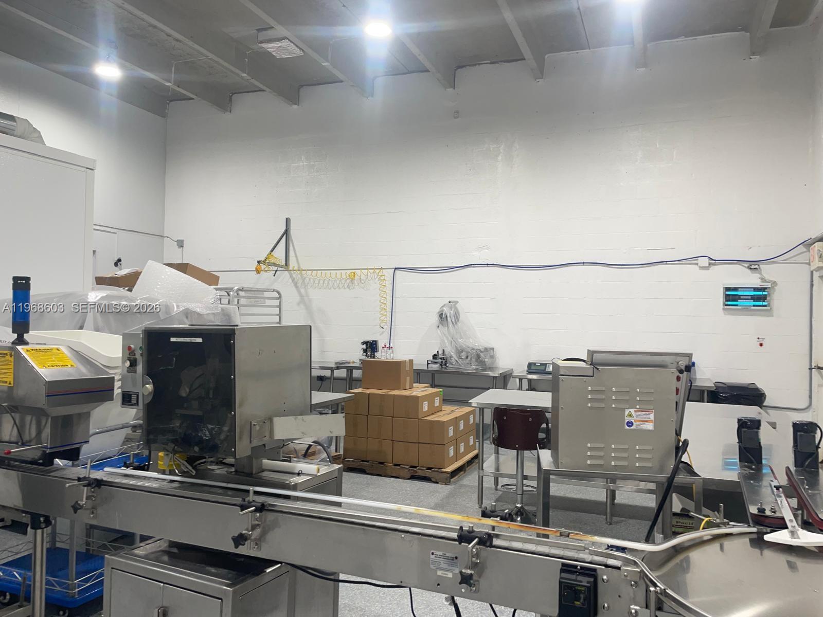 3337  /   sq. ft. $ 2026-02-19 0 Photo