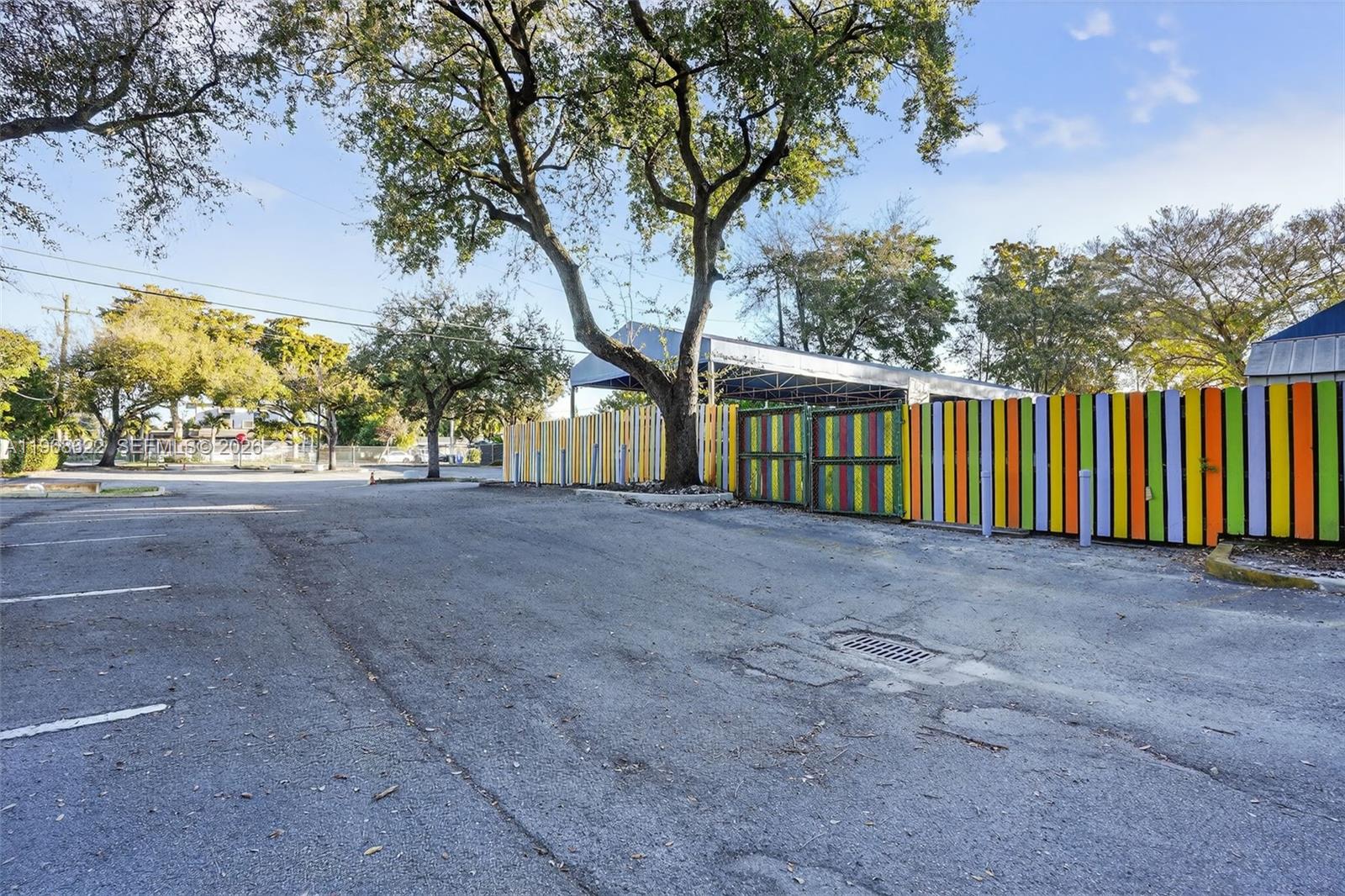   /   кв.футов $ 2026-02-19 0 Фото