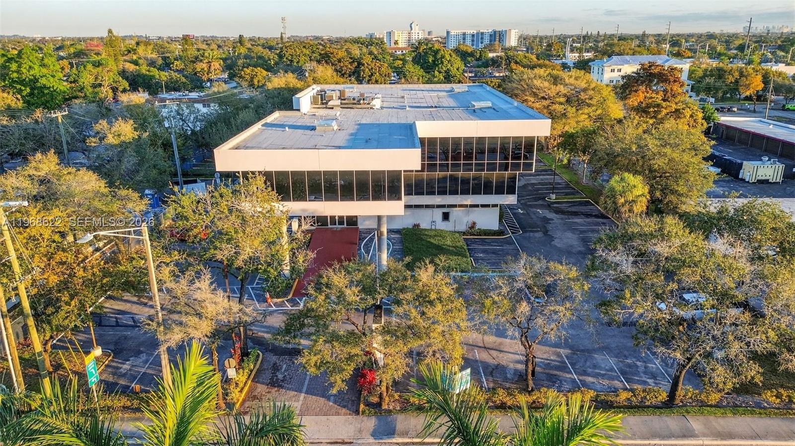   /   кв.футов $ 2026-02-19 0 Фото