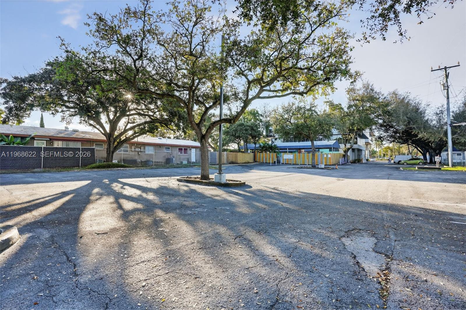   /   кв.футов $ 2026-02-19 0 Фото