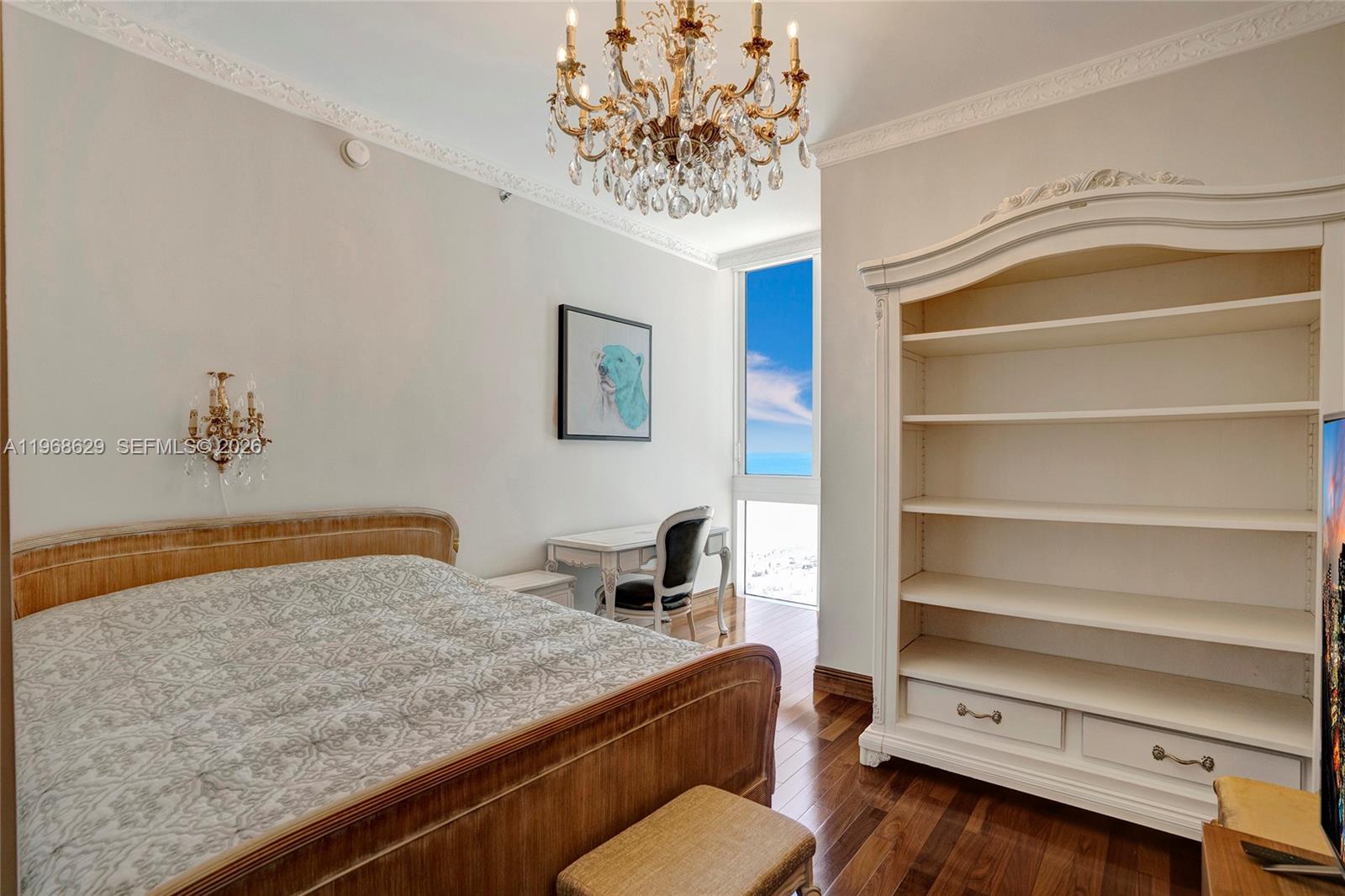 701 3 / 4 2768 кв.футов $ 2026-02-19 0 Фото