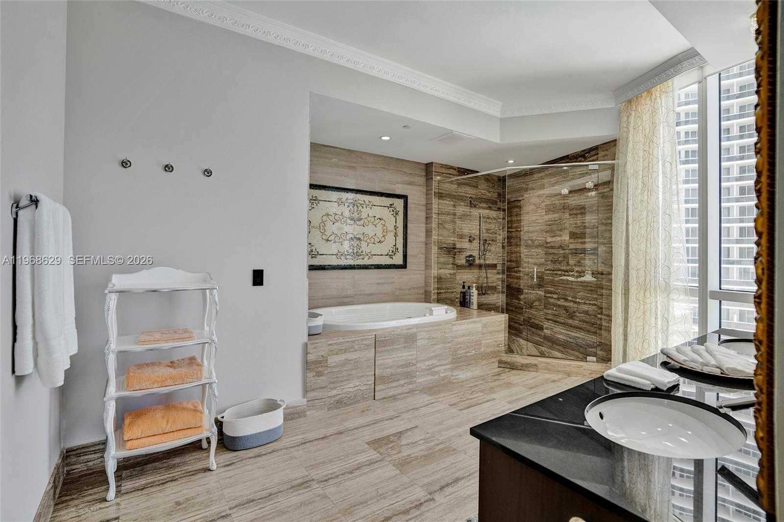 701 3 / 4 2768 кв.футов $ 2026-02-19 0 Фото