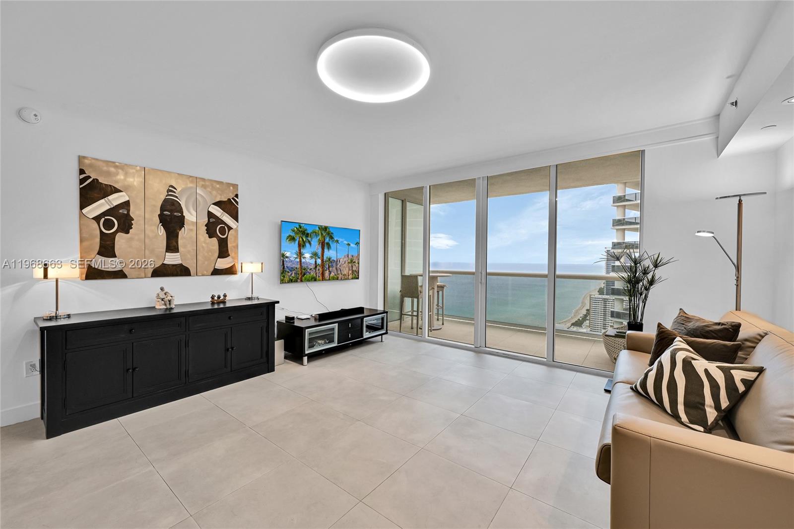 4005 1 / 1 811 sq. ft. $ 2026-04-20 0 foto