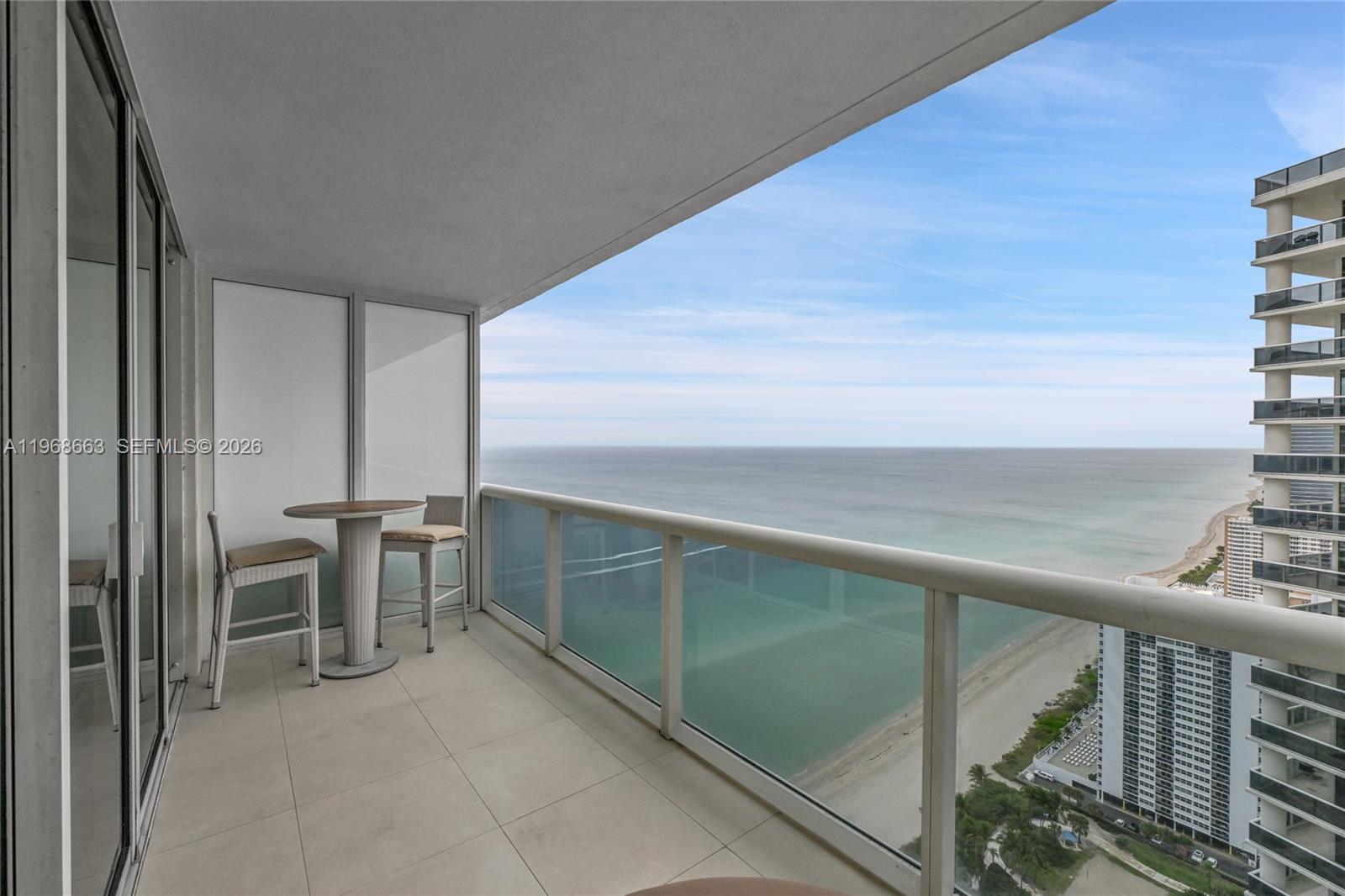 4005 1 / 1 811 sq. ft. $ 2026-04-20 0 foto