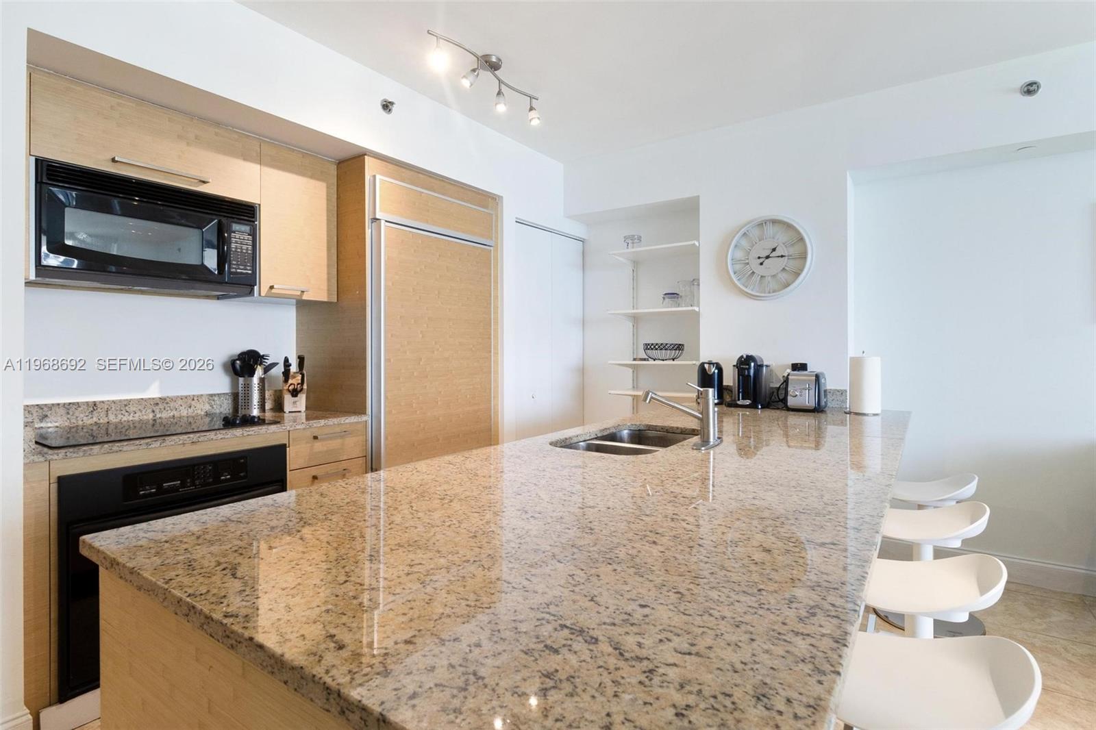 2409 1 / 1 844 sq. ft. $ 2026-02-19 0 foto