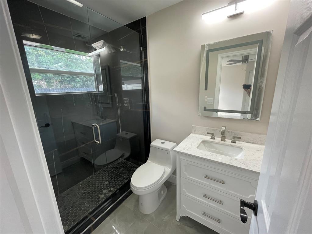 Ver detalles / 0 3100 sq. ft. $ 2026-06-21 0 foto