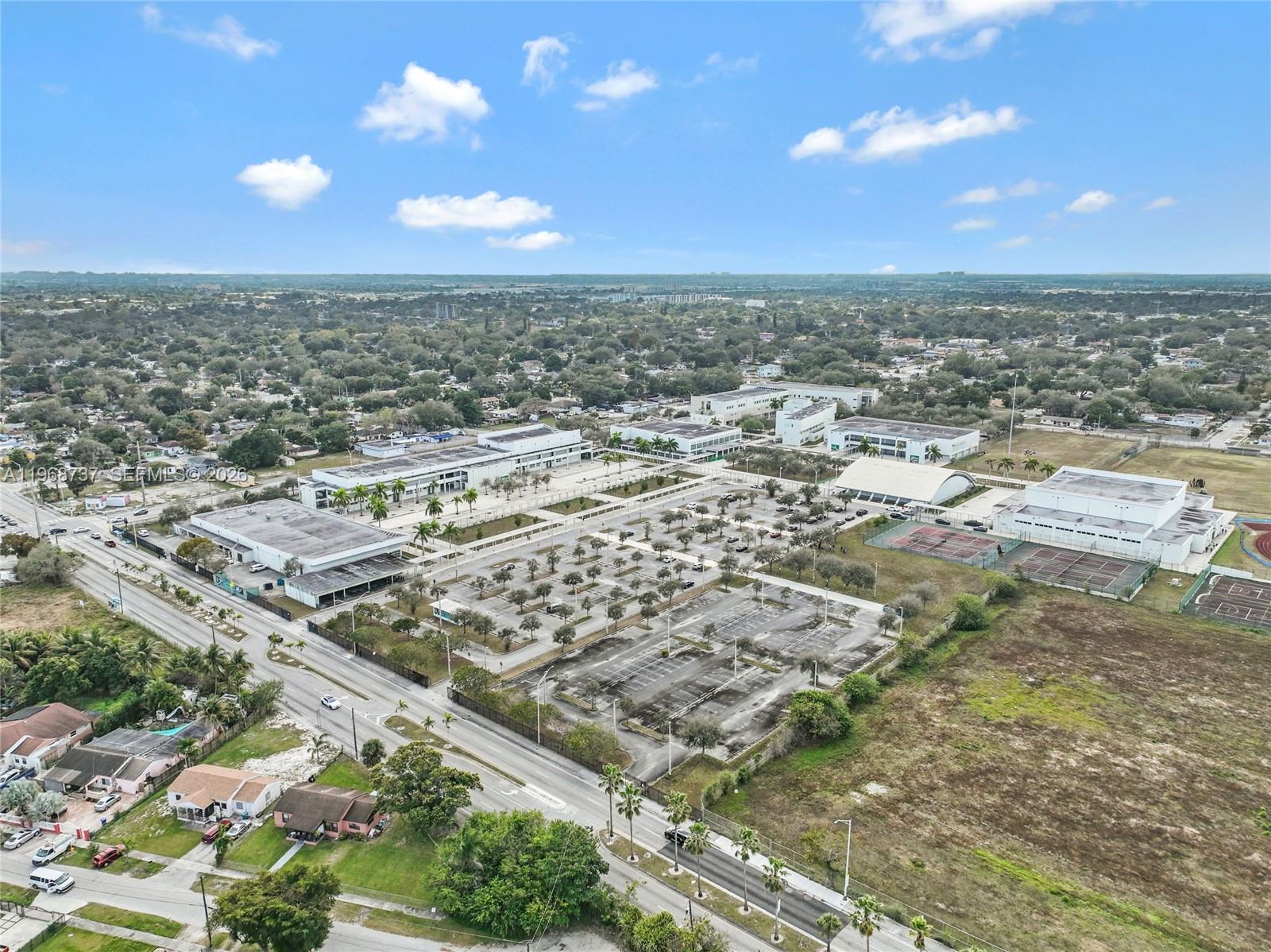 Подробнее / кв.футов $ 2026-02-19 0 Фото