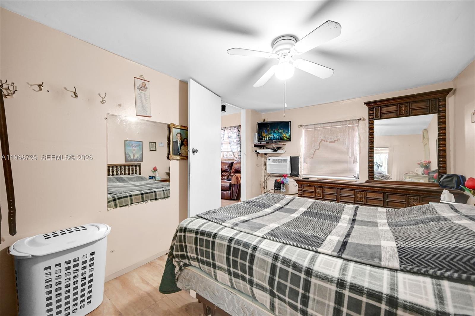   /  2206 sq. ft. $ 2026-02-19 0 foto