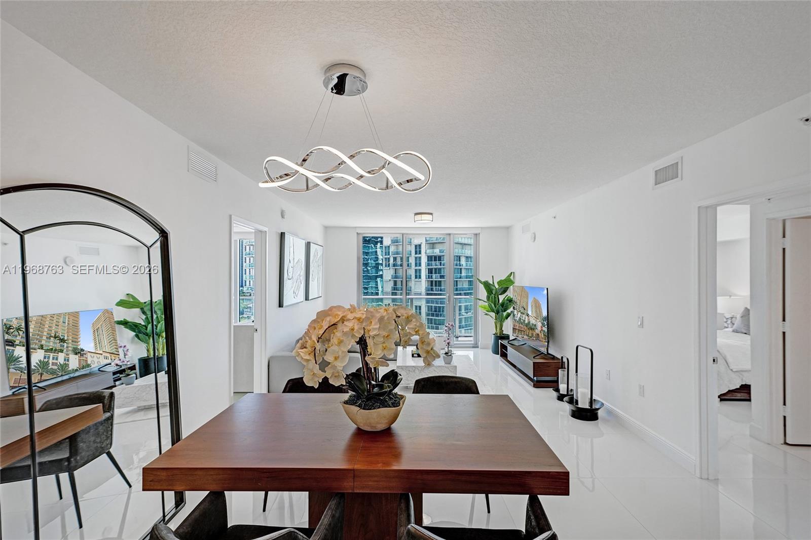 See details 4-1104 2 / 3 1541 sq. ft. $ 2026-02-19 0 Photo