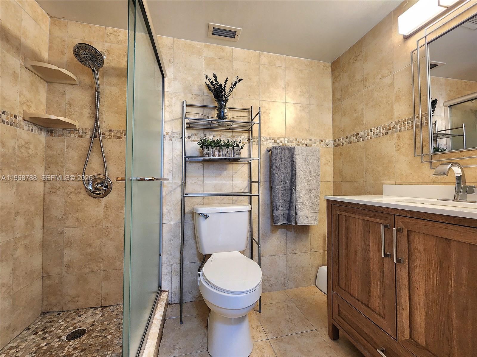 Photo of 3725 Ocean Dr  #620, Hollywood, Florida, 33019 - 