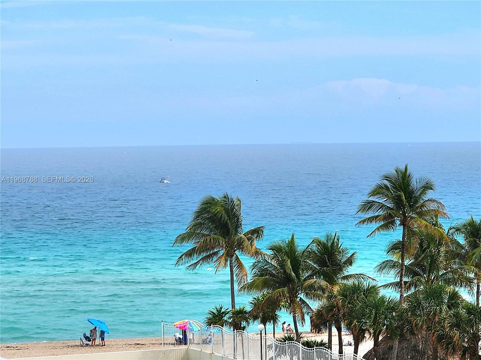 Photo of 3725 Ocean Dr  #620, Hollywood, Florida, 33019 - 