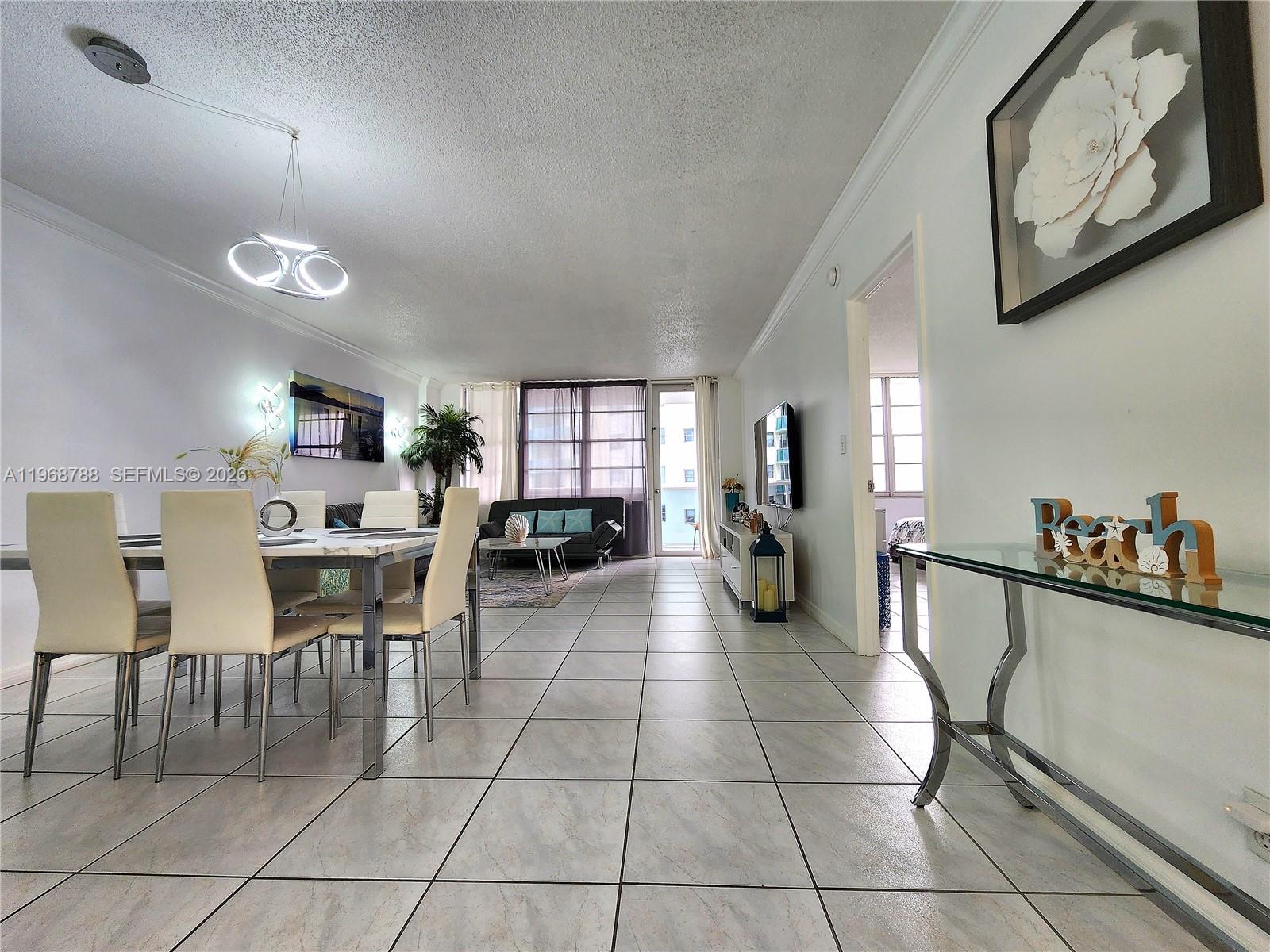 Photo of 3725 Ocean Dr  #620, Hollywood, Florida, 33019 - 