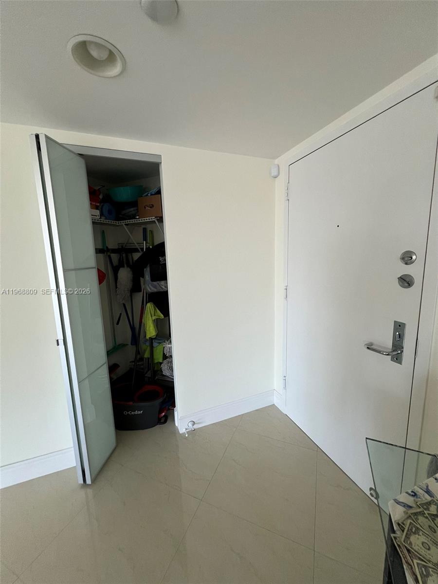 Photo of 3530 Mystic Pointe Dr  #1215, Aventura, Florida, 33180 - 