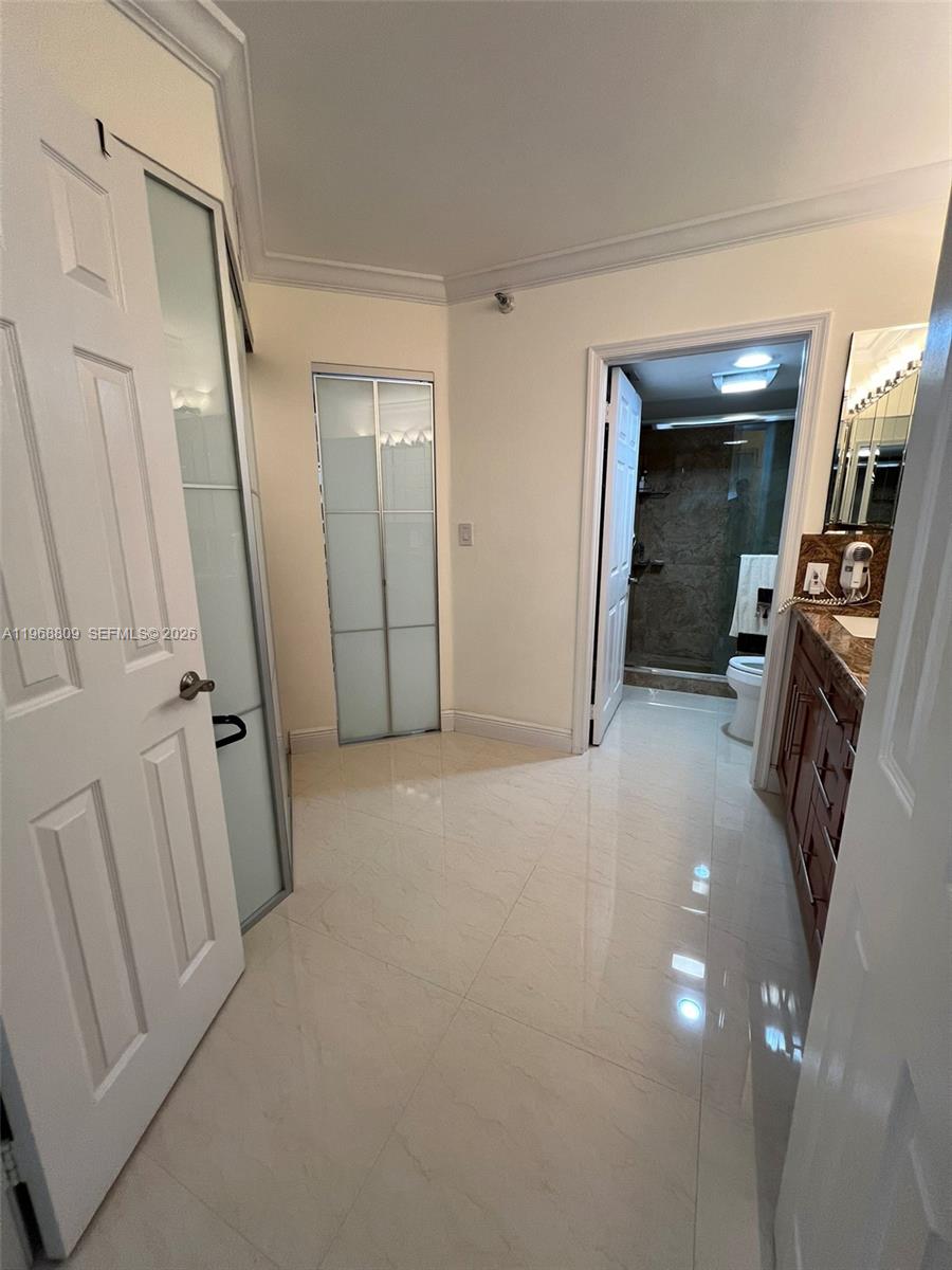Photo of 3530 Mystic Pointe Dr  #1215, Aventura, Florida, 33180 - 