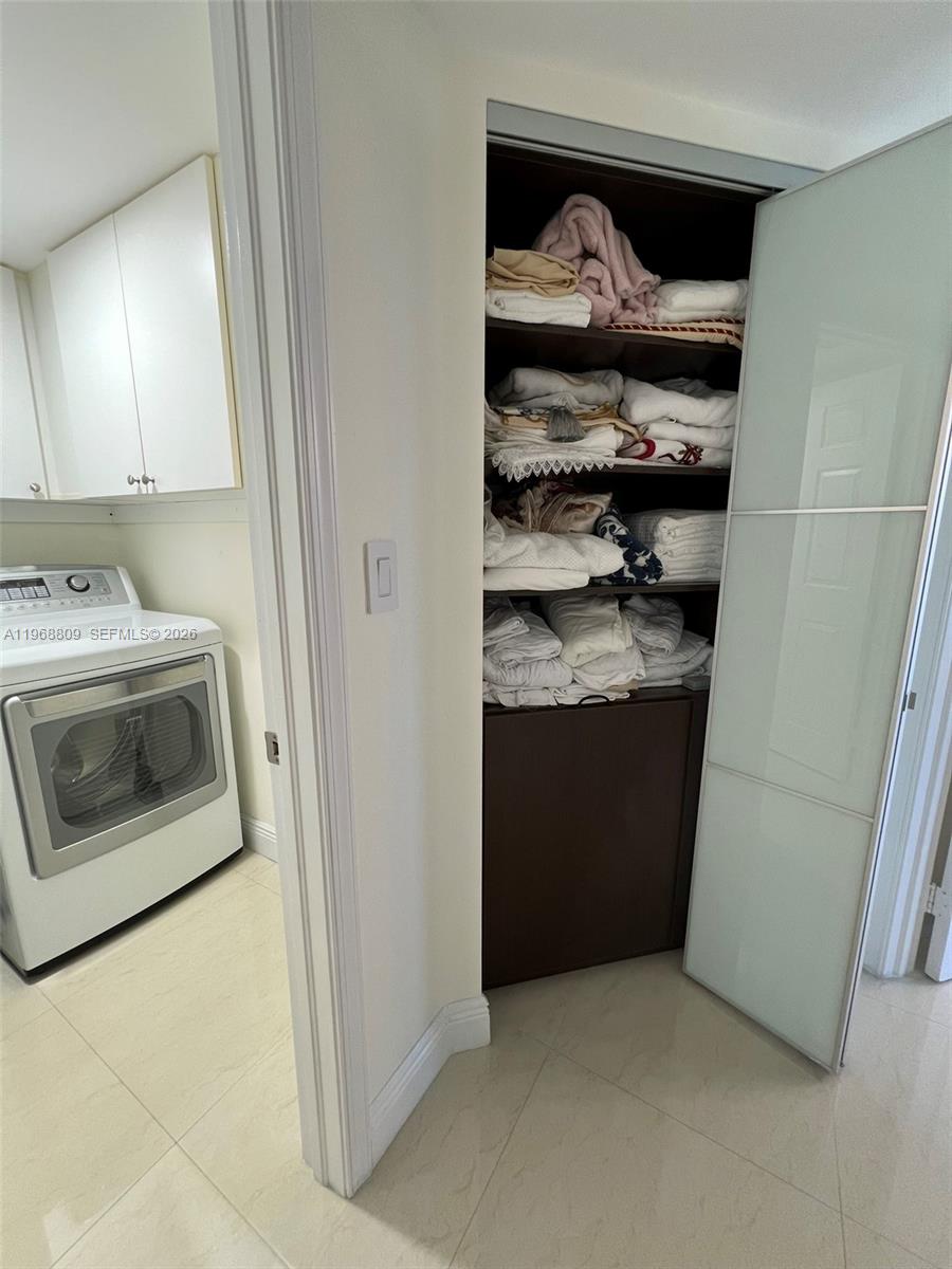 Photo of 3530 Mystic Pointe Dr  #1215, Aventura, Florida, 33180 - 