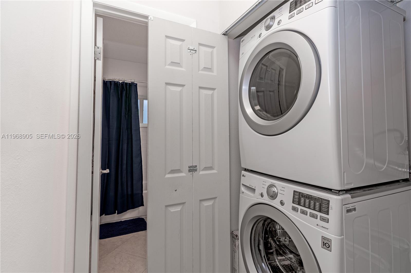 Ver detalles / 2412 sq. ft. $ 2026-02-20 0 foto