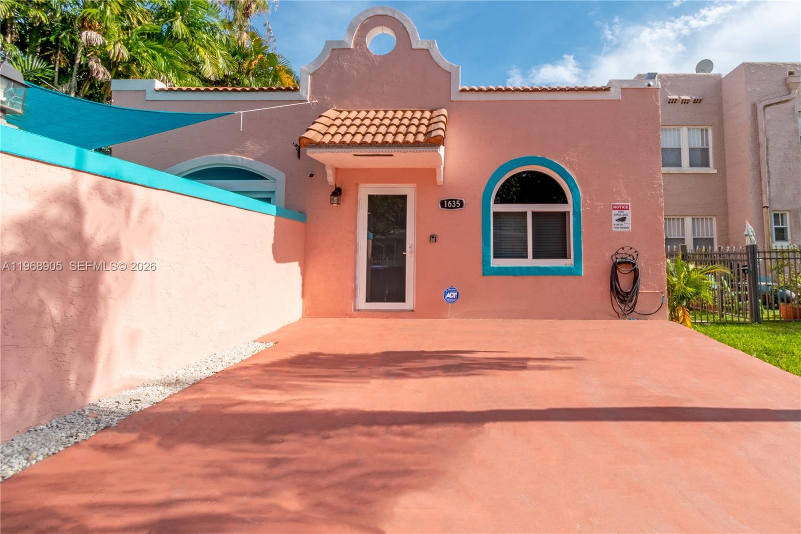 Ver detalles / 2412 sq. ft. $ 2026-02-20 0 foto