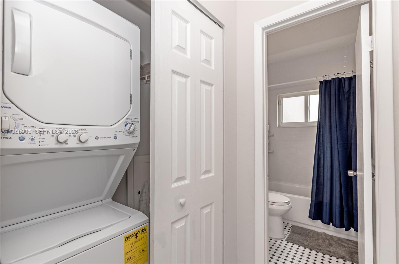 Ver detalles / 2412 sq. ft. $ 2026-02-20 0 foto