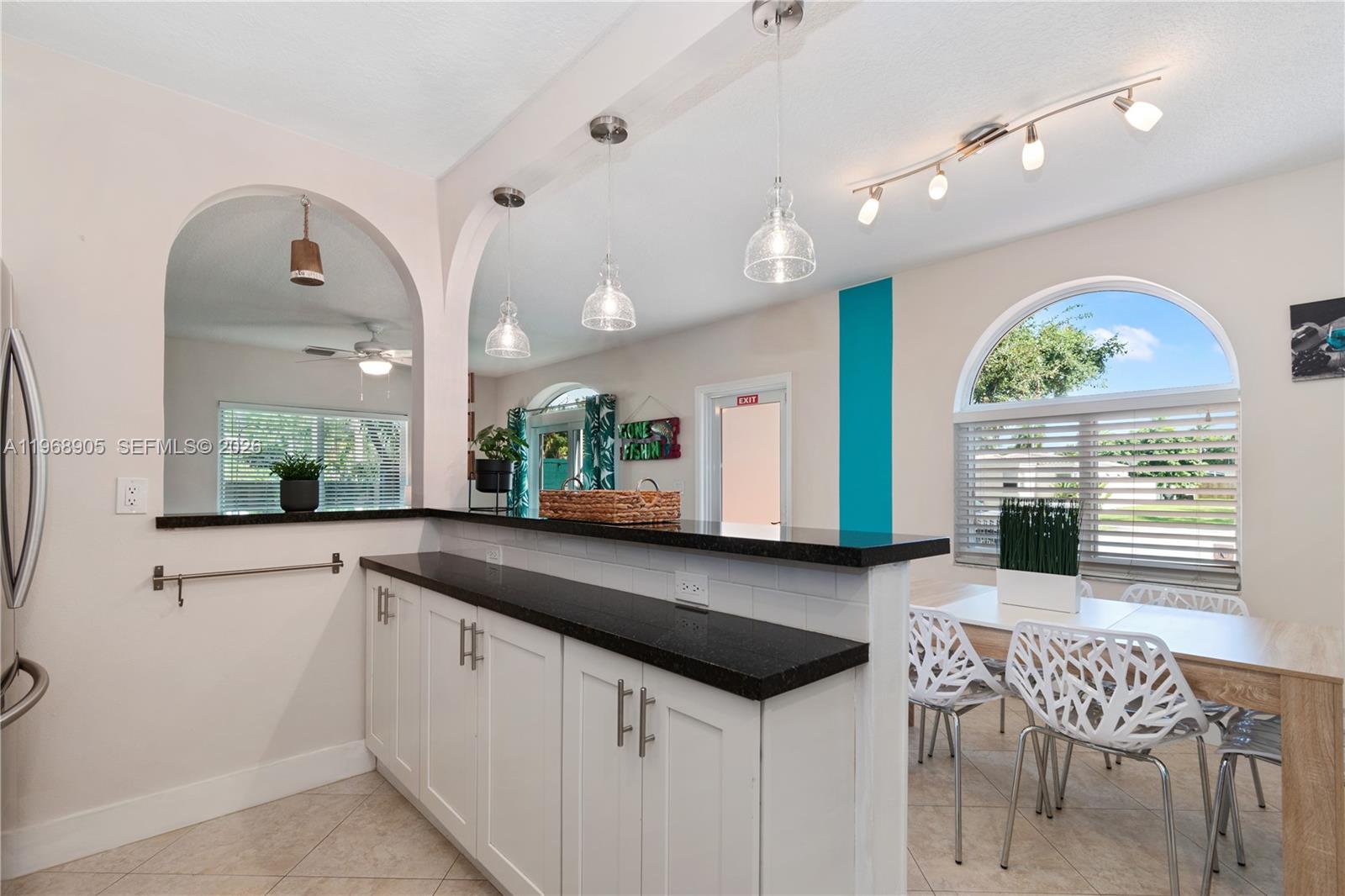 Ver detalles / 2412 sq. ft. $ 2026-02-20 0 foto