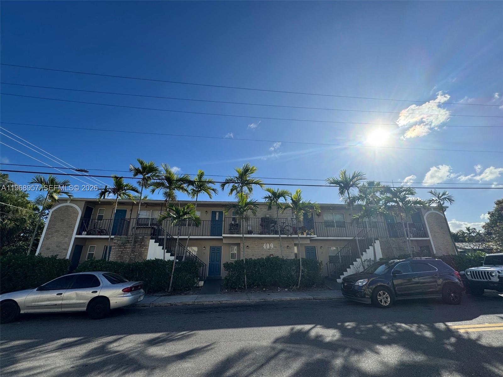   /  6100 sq. ft. $ 2026-02-20 0 foto