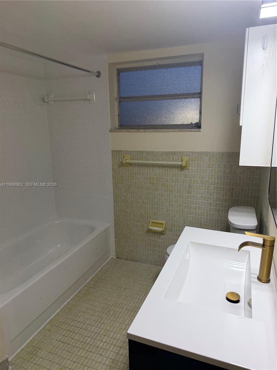 416-1 1 / 1 909 sq. ft. $ 2026-03-22 0 Photo