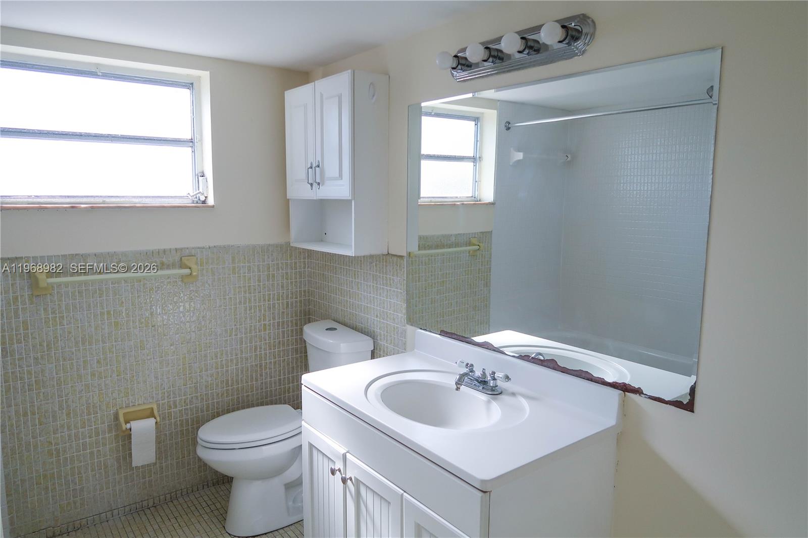 See details 416-1 1 / 1 909 sq. ft. $ 2026-02-20 0 Photo