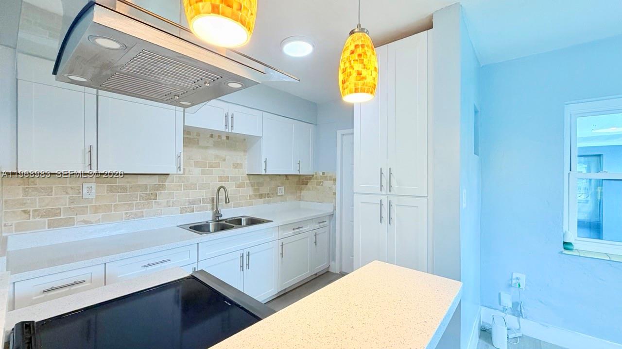 Подробнее / 1486 кв.футов $ 2026-02-20 0 Фото