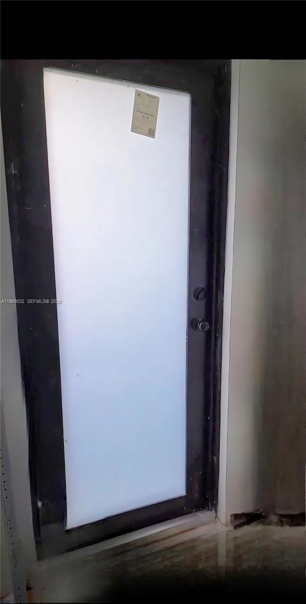   /  1980 кв.футов $ 2026-02-20 0 Фото