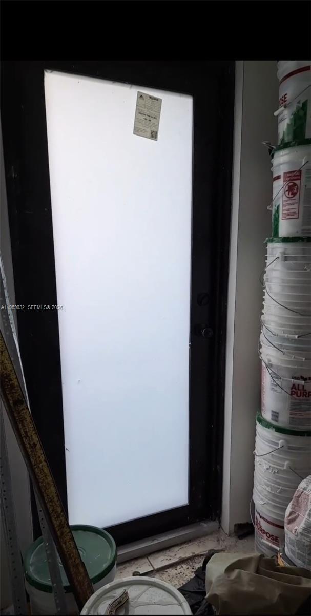   /  1980 кв.футов $ 2026-02-20 0 Фото