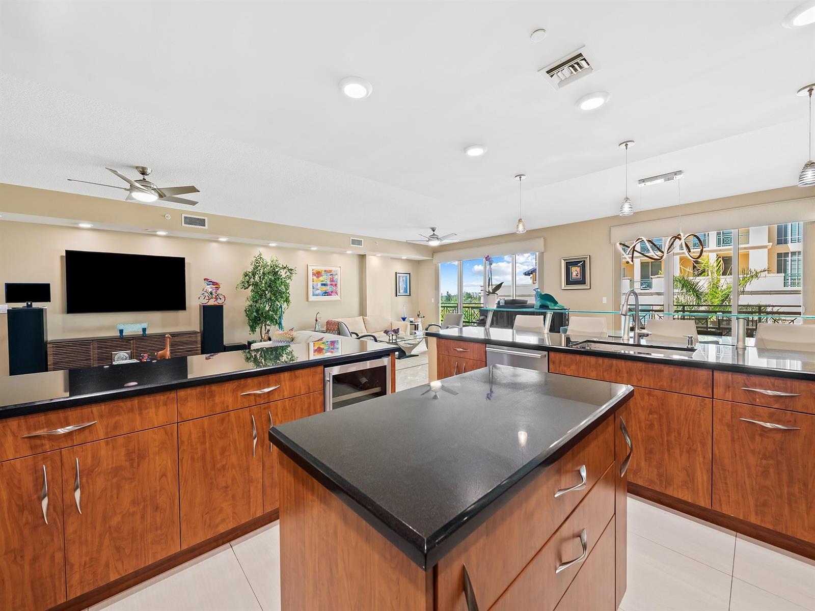 Photo of 3415 Ocean #505, Hollywood, Florida, 33019 - Photo 6
