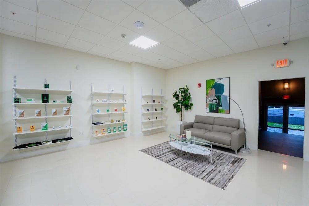   / 0  sq. ft. $ 2026-04-22 0 Photo
