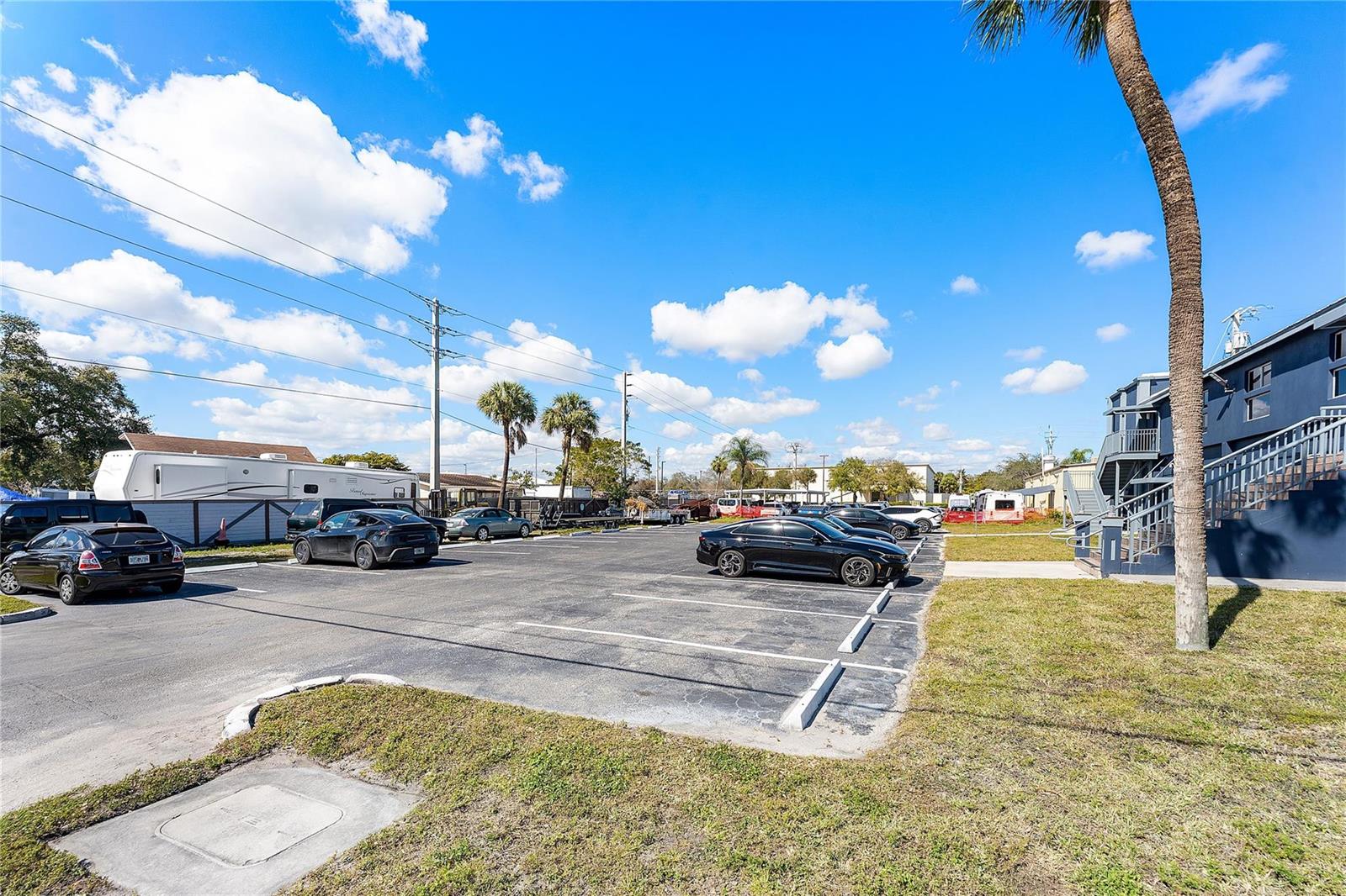   / 0  sq. ft. $ 2026-04-22 0 Photo