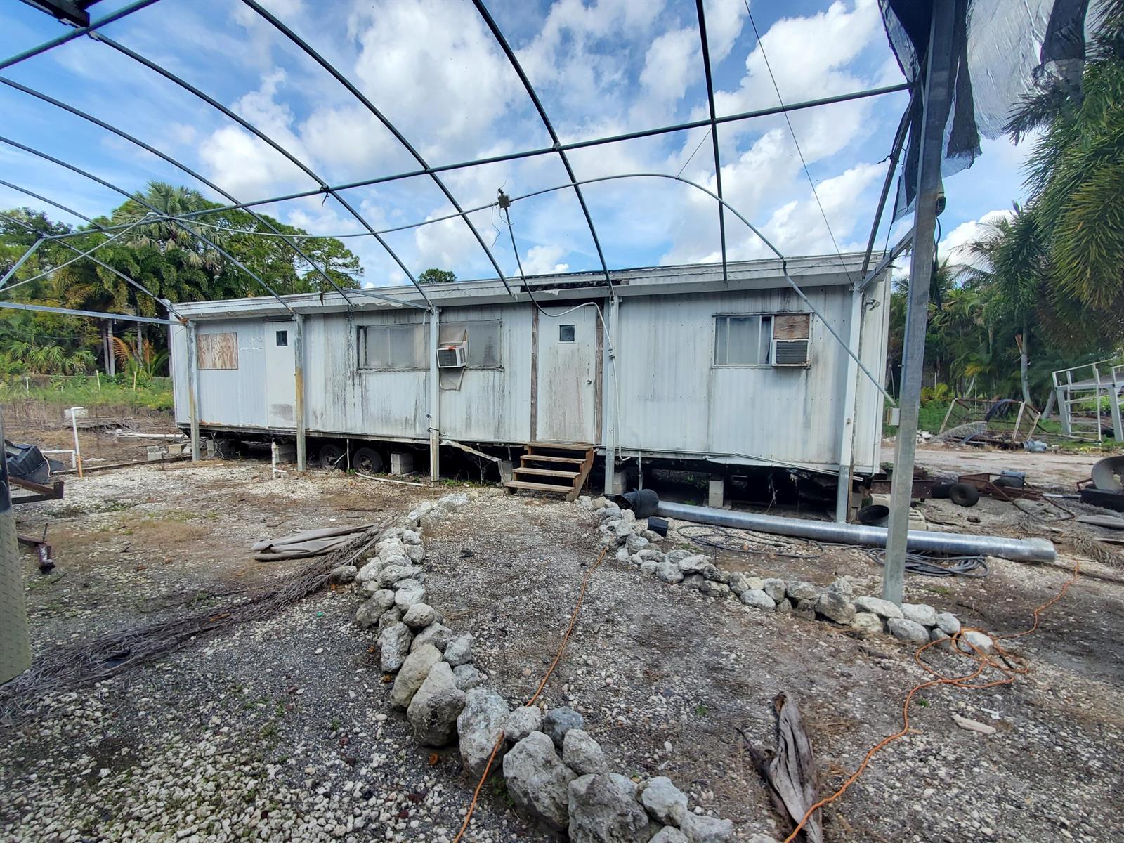   / 0  sq. ft. $ 2026-06-15 0 foto
