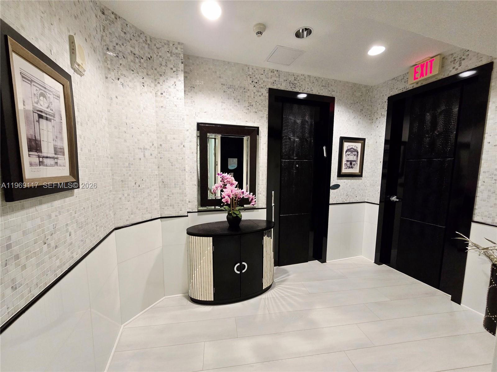 4602 1 / 2 958 sq. ft. $ 2026-02-20 0 foto