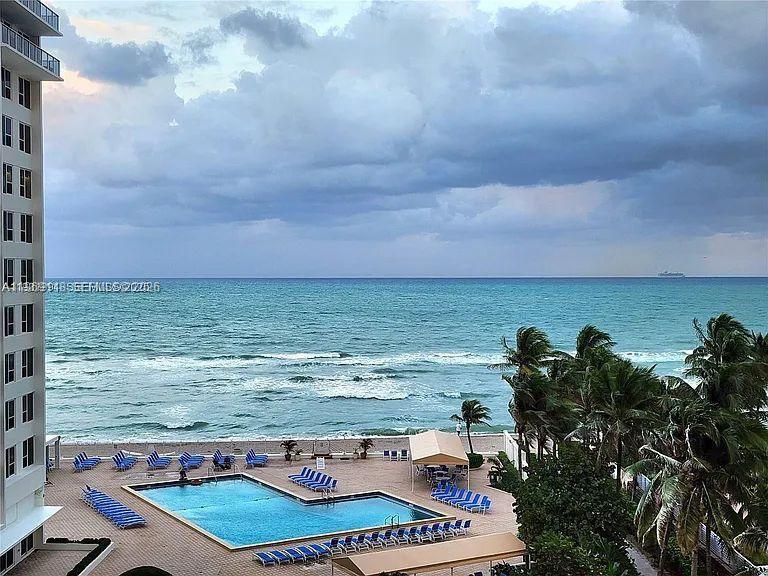 Photo of 3505 Ocean Dr  #621, Hollywood, Florida, 33019 - 