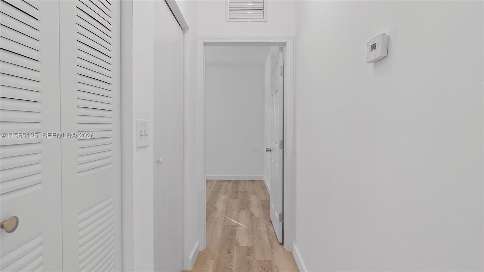   /  10334 sq. ft. $ 2026-02-20 0 foto