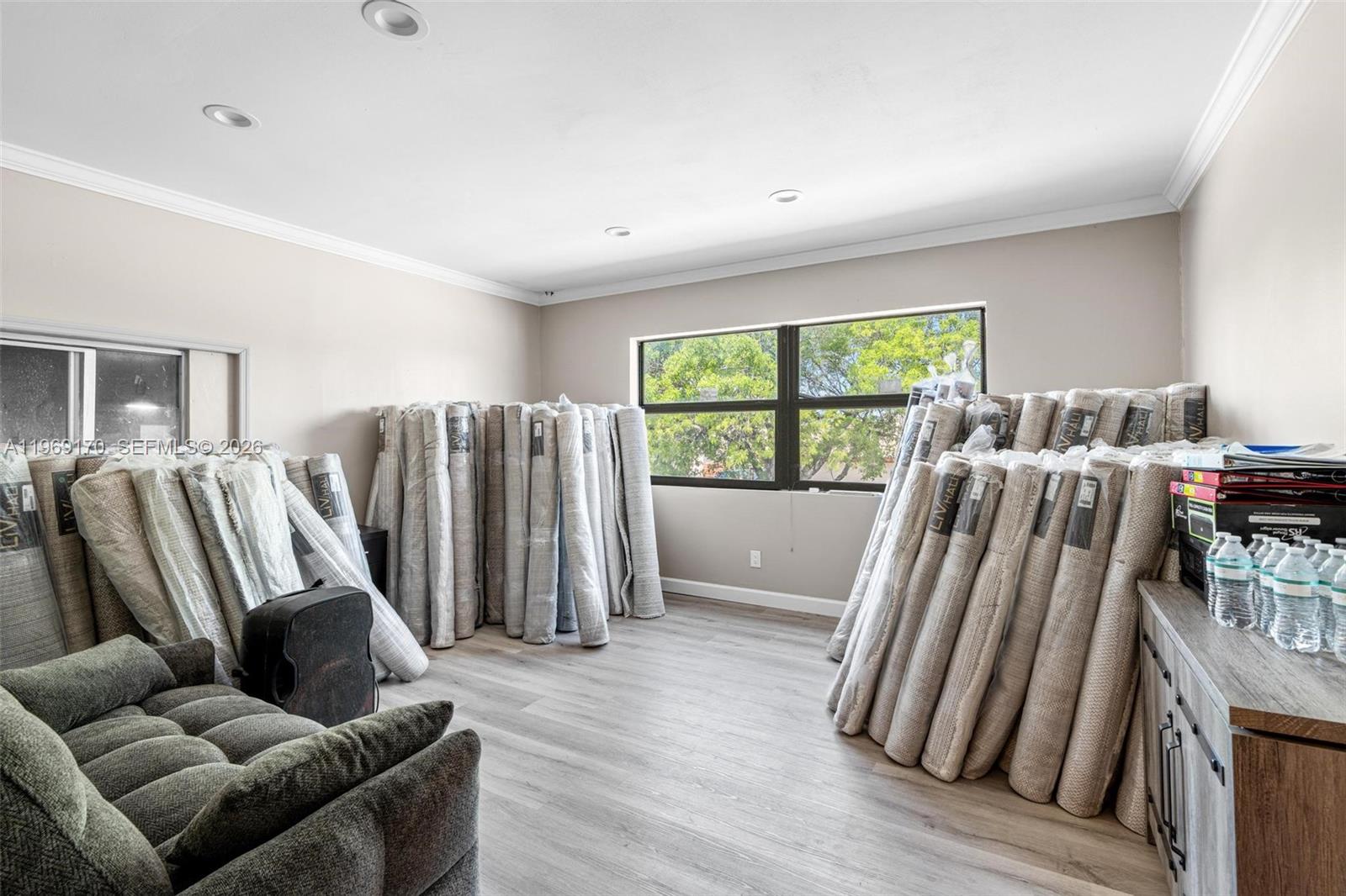 See details / sq. ft. $ 2026-02-20 0 Photo