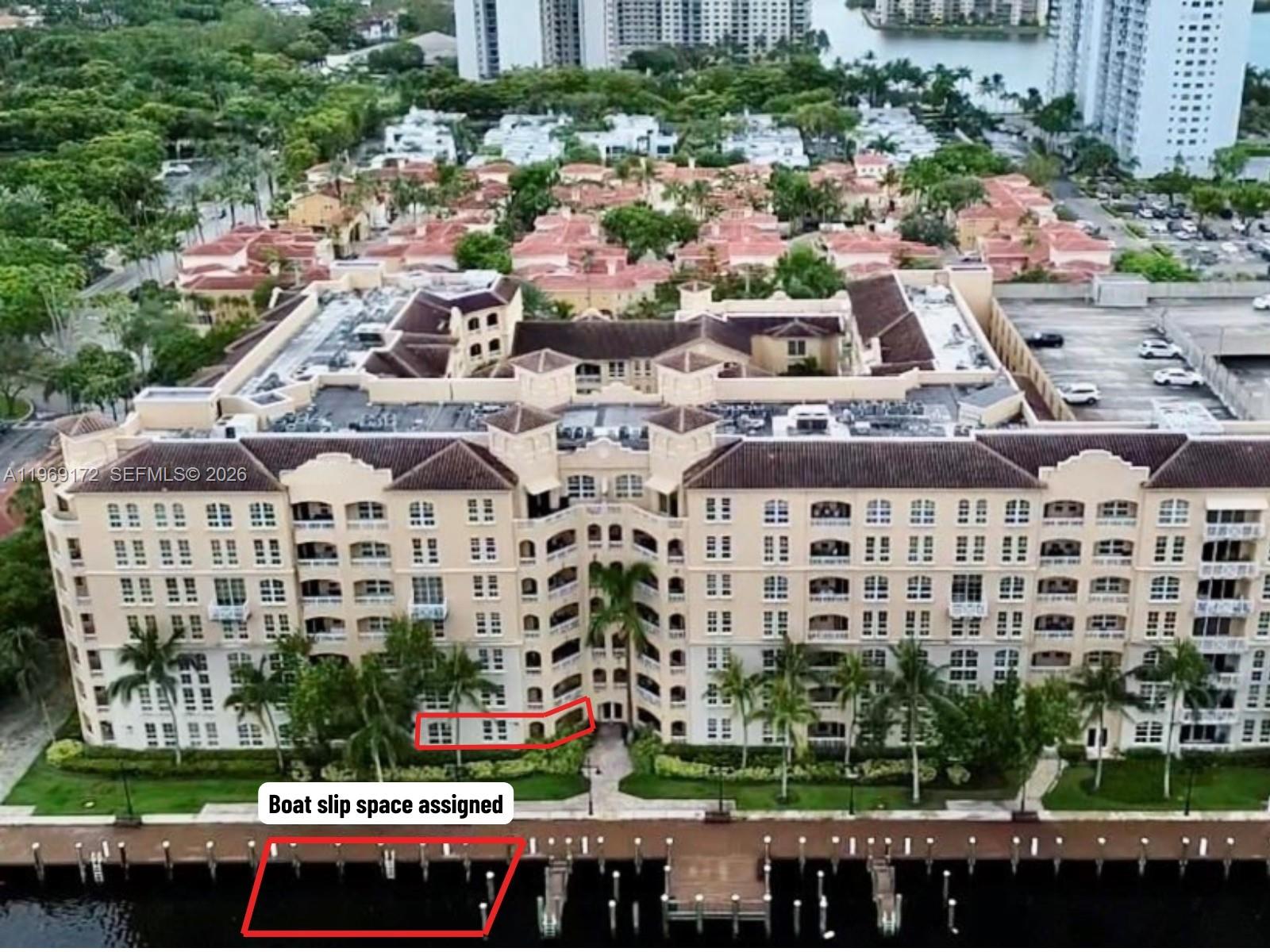 Photo of 3001 185th St  #113, Aventura, Florida, 33180 - 