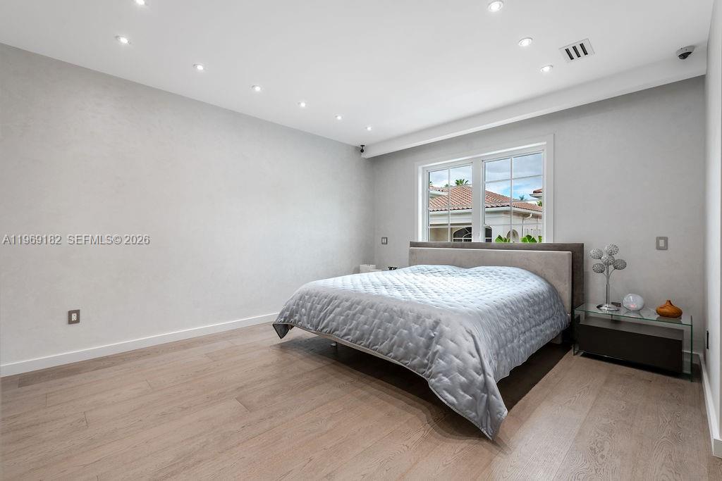 Photo of   , Sunny Isles Beach, Florida, 33160 - 